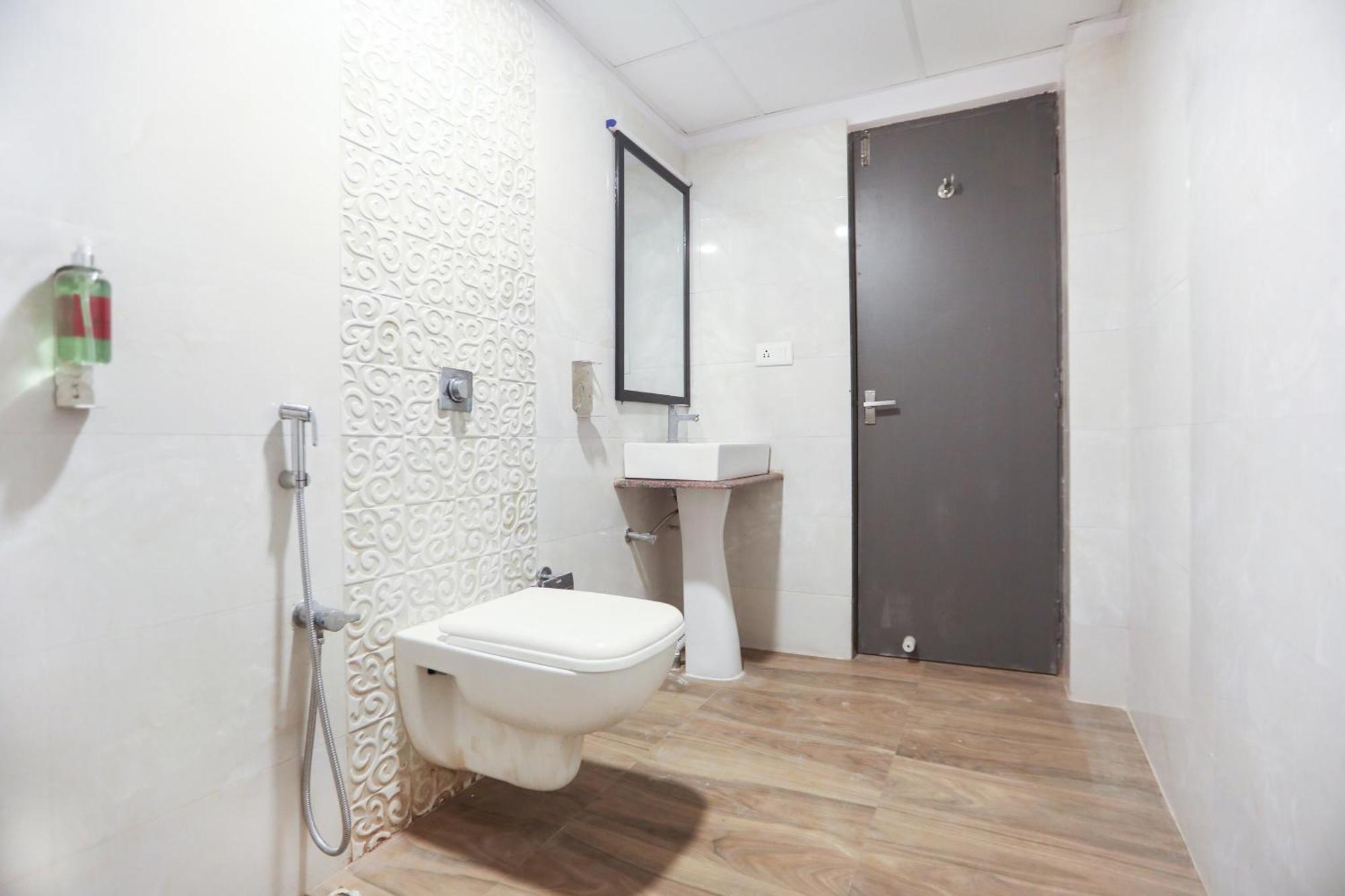 מלון Dum Dum Super Townhouse Suncitel Near Kolkata Airport מראה חיצוני תמונה